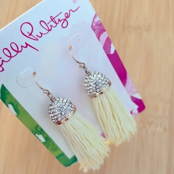Brand New Lilly Pulitzer Resort White Tassel Earrings Gold Tone Rhinestone Drop - Picture 6 of 12